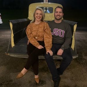 >>fun + funky closet clean out y’all! 🪩pant sizes 28-31 and 6, 8, and 10